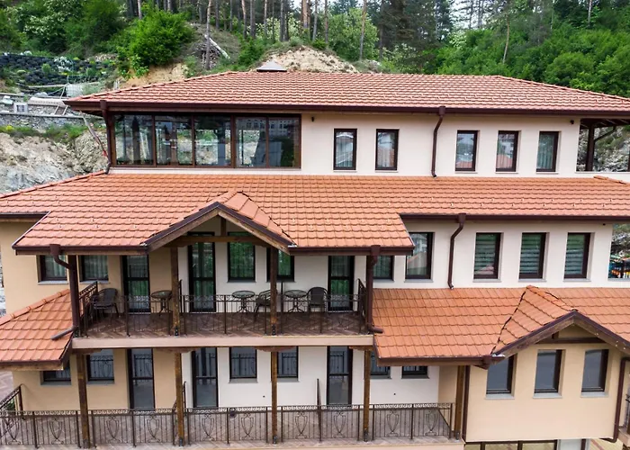 надежда - Pensjonat